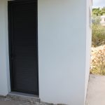 2589610043
